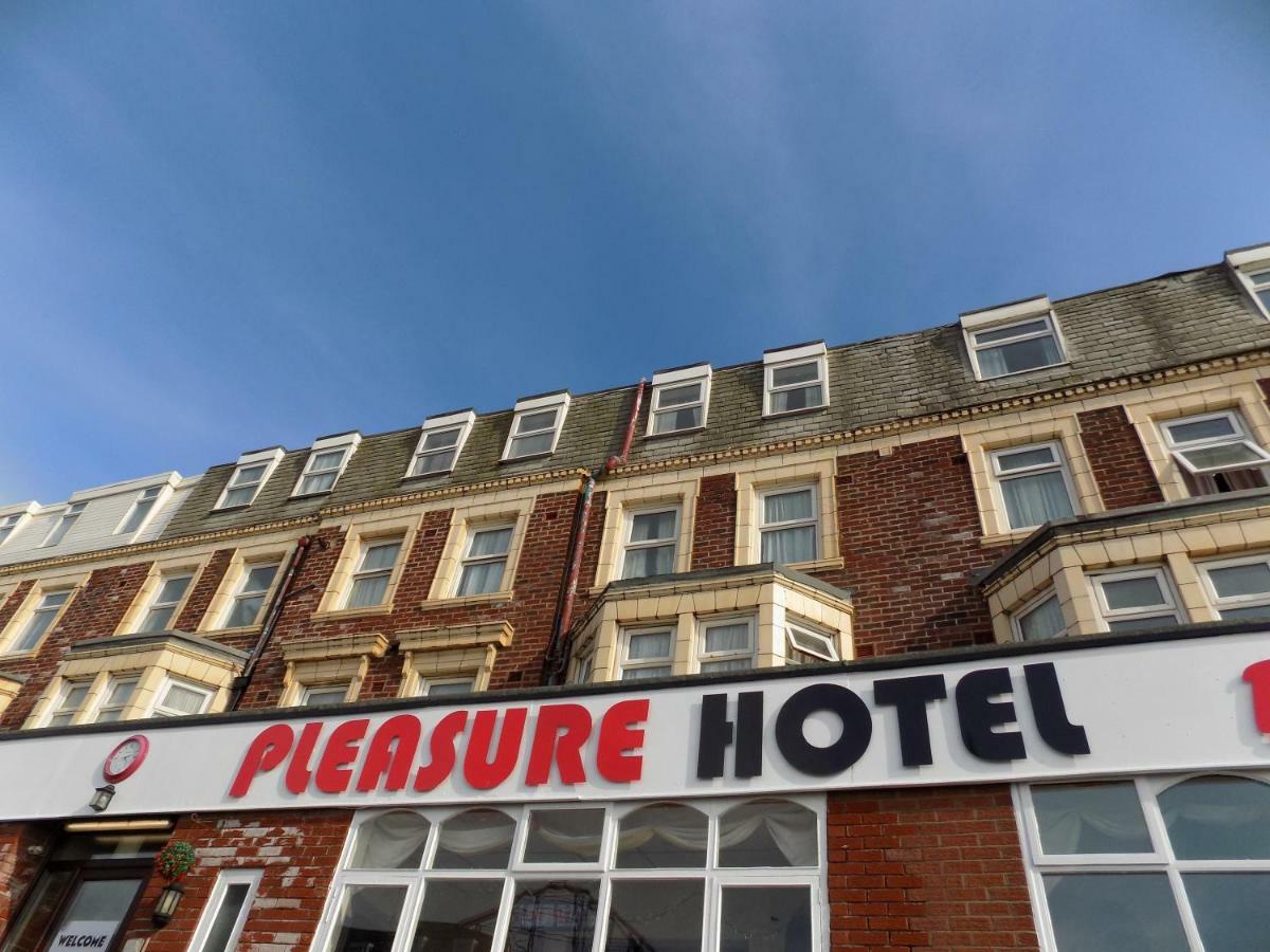 Pleasure Hotel By The Beach. Blackpool Exterior photo