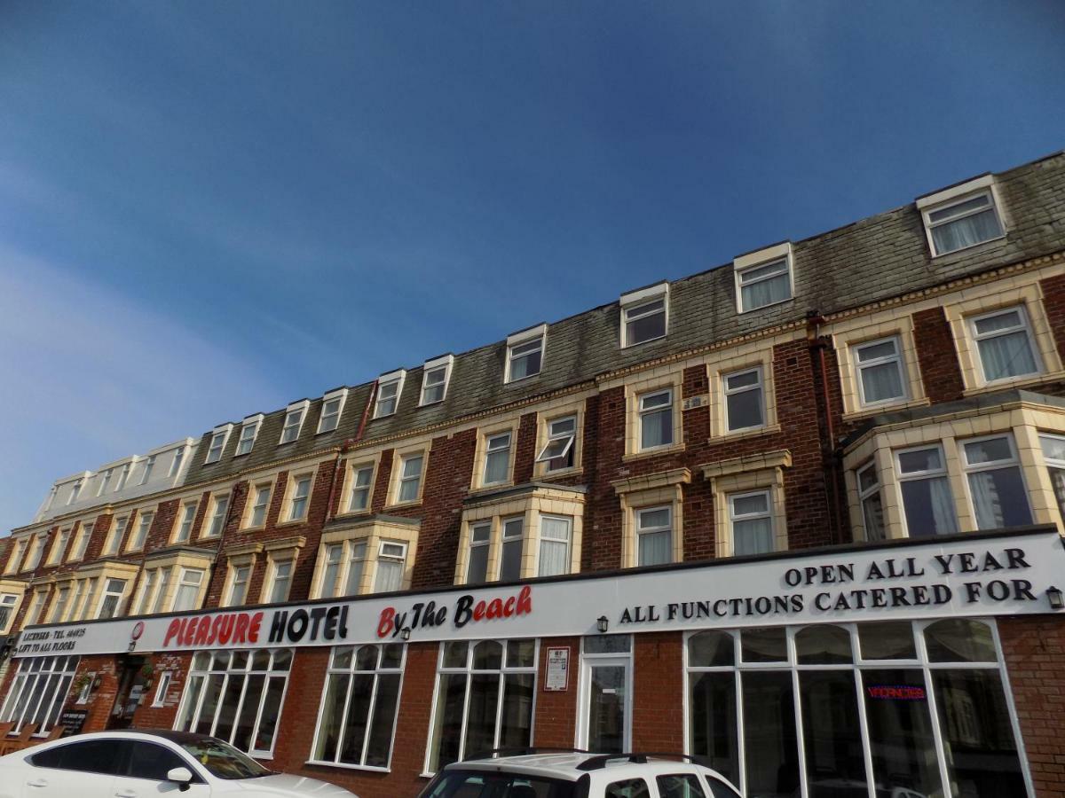 Pleasure Hotel By The Beach. Blackpool Exterior photo